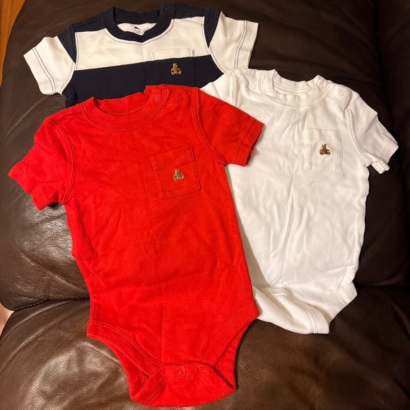 Gap Onesies - Picture 1 of 1